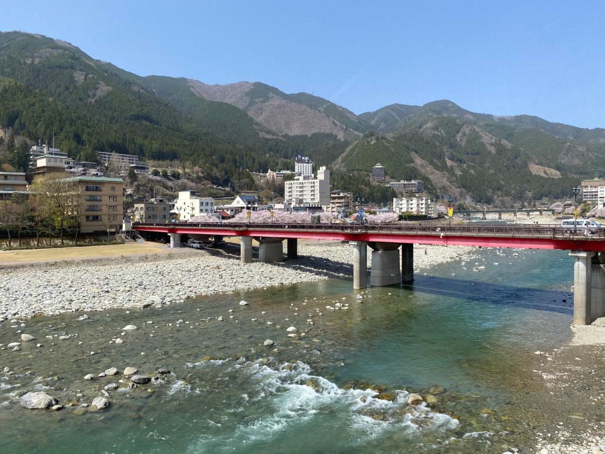 花緑里-Hanamidori-乙原のやど 岐阜下呂温泉郡上飛騨金山湖畔リゾート กุโจ ภายนอก รูปภาพ